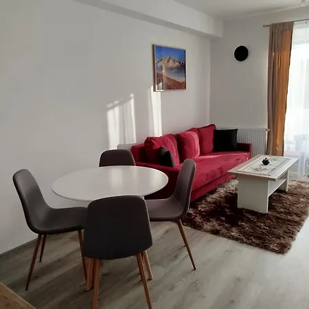 Apartment Hurbanova With Garage And Selfcheck-in, Near Tatras *