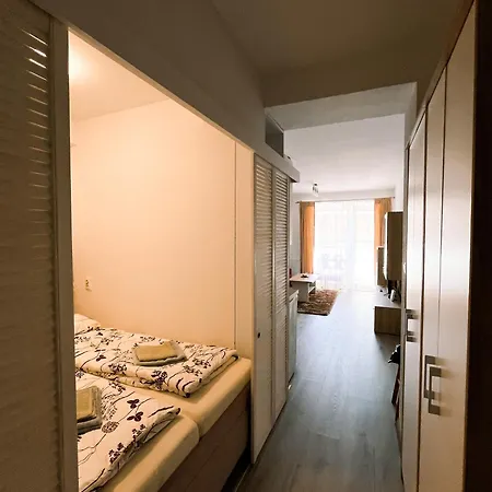 Hurbanova With Garage And Selfcheck-in, Near Tatras Poprad